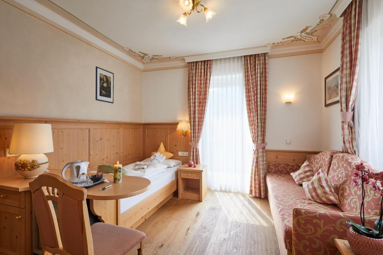 Dolomites Wellness Hotel Savoy 라 비야 외부 사진