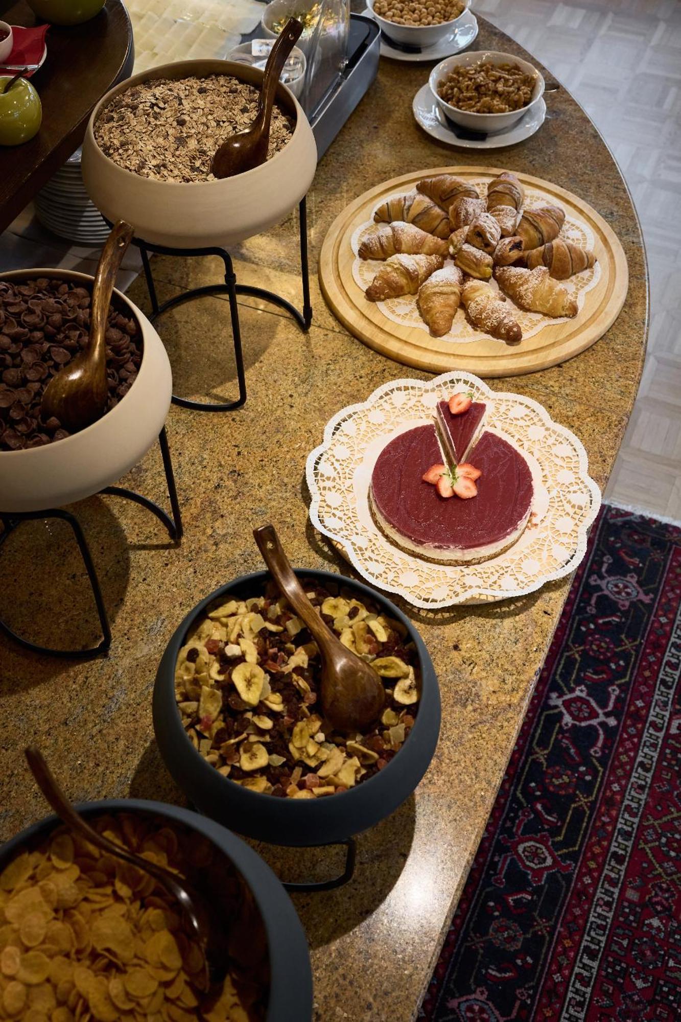 Dolomites Wellness Hotel Savoy 라 비야 외부 사진