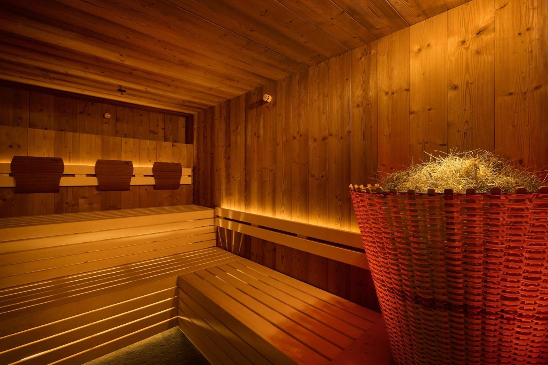 Dolomites Wellness Hotel Savoy 라 비야 외부 사진